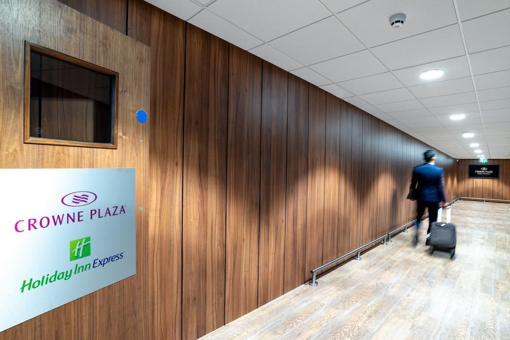 Crowne Plaza London Heathrow T4 By Ihg Hotel Hillingdon Eksteriør billede